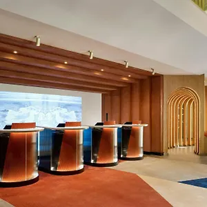 Montcalm East, Autograph Collection Hotel Londres